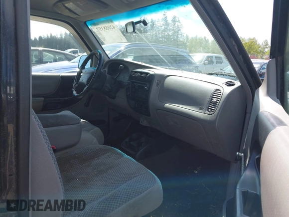 1999 Ford Ranger XL with VIN 1FTZR15V9XPC09651, listed as a IAAI auction lot 42088357 with 247,031 mi miles. Bid and sale history available at carsss.com. Image 5.