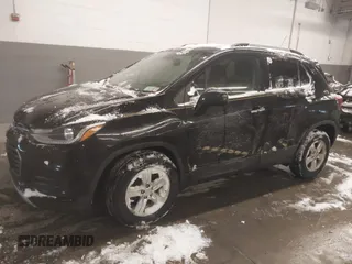 2017 Chevrolet Trax LT with VIN 3GNCJPSB6HL232738, listed as a IAAI auction lot 41257753 with 68,403 mi miles. Bid and sale history available at carsss.com. Image 2.