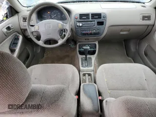 1996 Honda Civic LX "O" w/Air with VIN 2HGEJ6671TH551811, listed as a Copart auction lot 81596104 with 210,143 mi miles and Salvage Title. Bid and sale history available at carsss.com. Image 8.
