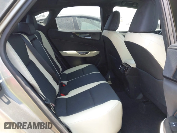 2022 Lexus NX 350 Premium z VIN 2T2GGCEZ1NC008202, wystawiony jako IAAI lot #42438898 z przebiegiem 14 729 mil mil oraz . Historia ofert i sprzedaży dostępna na DreamBid. Obrazek 8.
