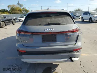 2023 Audi Q4 e-tron Premium Plus with VIN WA1BCBFZ2PP021607, listed as a Copart auction lot 77467524 with 9,729 mi miles and Clean Title. Bid and sale history available at carsss.com. Image 6.