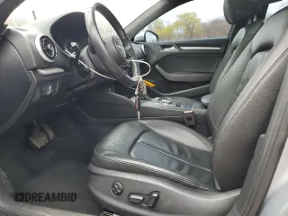 2018 Audi A3 Premium z VIN WAUAUHFF7J1054892, wystawiony jako Copart lot #53632745 z przebiegiem 219 751 mil mil oraz Tytuł czysty. Historia ofert i sprzedaży dostępna na DreamBid. Obrazek 7.