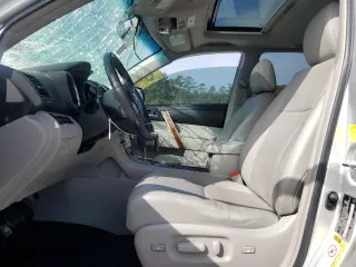 2011 Toyota Highlander Limited with VIN 5TDYK3EH8BS031350, listed as a Copart auction lot 46790185 with 181,032 mi miles and Salvage Title. Bid and sale history available at carsss.com. Image 7.