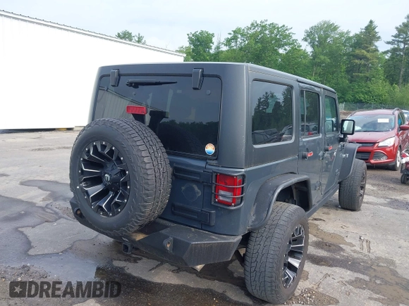 2016 Jeep Wrangler Unlimited Sport z VIN 1C4BJWDG4GL226180, wystawiony jako IAAI lot #42419561 z przebiegiem 76 522 mil mil oraz . Historia ofert i sprzedaży dostępna na DreamBid. Obrazek 4.