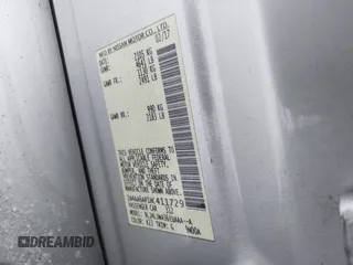 2017 Nissan Maxima Platinum with VIN 1N4AA6AP1HC411729, listed as a IAAI auction lot 41002595 with 98,934 mi miles and . Bid and sale history available at DreamBid. Image 9.