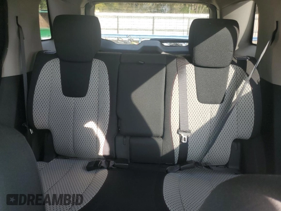 2010 GMC Terrain SLE-1 with VIN 2CTALBEW8A6297536, listed as a Copart auction lot 42930195 with 189,596 mi miles and Salvage Title. Bid and sale history available at DreamBid. Image 10.