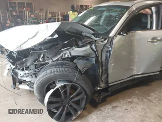 2017 Infiniti QX70 with VIN JN8CS1MW5HM414024, listed as a IAAI auction lot 41941086 with Not Provided miles and . Bid and sale history available at DreamBid. Image 17.