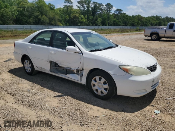 2004 Toyota Camry LE z VIN 4T1BE32K04U367761, wystawiony jako Copart lot #53559975 z przebiegiem 222 411 mil mil oraz Szkoda całkowita • Salvage title. Historia ofert i sprzedaży dostępna na DreamBid. Obrazek 4.