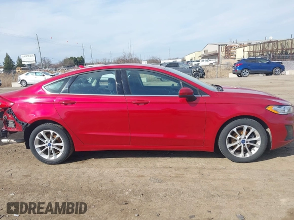 2020 Ford Fusion SE with VIN 3FA6P0HD9LR108222, listed as a IAAI auction lot 41829520 with 82,044 mi miles. Bid and sale history available at carsss.com. Image 13.