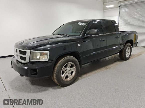 2010 Dodge Dakota Bighorn/Lonestar with VIN 1D7RW3GP4AS264232, listed as a Copart auction lot 82981924 with 192,857 mi miles and Clean Title. Bid and sale history available at carsss.com. Image 1.