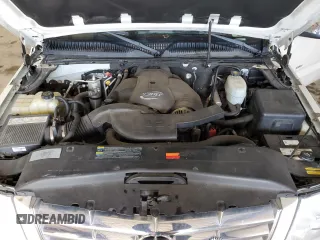 2005 Cadillac Escalade ESV z VIN 3GYFK66N95G172728, wystawiony jako Copart lot #50404715 z przebiegiem 139 546 mil mil oraz Szkody całkowita. Historia ofert i sprzedaży dostępna na DreamBid. Obrazek 12.
