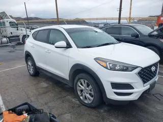 2019 Hyundai Tucson SE with VIN KM8J23A48KU026984, listed as a IAAI auction lot 41767118 with 72,647 mi miles. Bid and sale history available at carsss.com. Image 1.