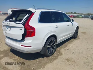 2022 Volvo XC90 Momentum with VIN YV4A22PK9N1797025, listed as a IAAI auction lot 41907883 with 32,482 mi miles and . Bid and sale history available at DreamBid. Image 4.