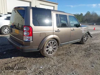 2013 Land Rover LR4 Lux with VIN SALAK2D43DA689421, listed as a IAAI auction lot 41458881 with 175,800 mi miles and . Bid and sale history available at DreamBid. Image 4.