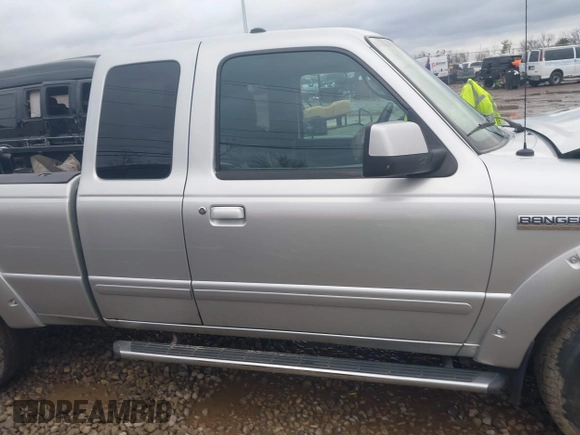 2010 Ford Ranger XLT with VIN 1FTLR4FE2APA16755, listed as a IAAI auction lot 41235113 with 138,901 mi miles. Bid and sale history available at carsss.com. Image 14.