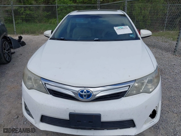 2012 Toyota Camry Hybrid XLE with VIN 4T1BD1FKXCU030157, listed as a IAAI auction lot 42040131 with 237,412 mi miles. Bid and sale history available at carsss.com. Image 6.