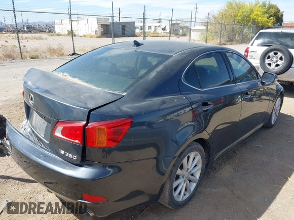2009 Lexus IS with VIN JTHBK262995088777, listed as a IAAI auction lot 41908060 with 174,386 mi miles. Bid and sale history available at carsss.com. Image 4.