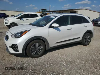 2020 Kia Niro EX Premium with VIN KNDCE3LC8L5421039, listed as a Copart auction lot 71419004 with 104,070 mi miles and Salvage Title. Bid and sale history available at carsss.com. Image 1.