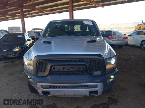 2017 Ram 1500 Rebel z VIN 1C6RR7YT9HS595619, wystawiony jako IAAI lot #41892988 z przebiegiem 115 388 mil mil oraz . Historia ofert i sprzedaży dostępna na DreamBid. Obrazek 12.