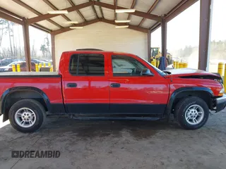 2001 Dodge Dakota Sport with VIN 1B7GL2AN81S106374, listed as a IAAI auction lot 41435940 with 183,540 mi miles. Bid and sale history available at carsss.com. Image 13.