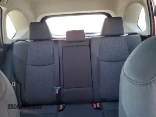 2023 Toyota RAV4 XLE z VIN JTMW1RFV0PD100231, wystawiony jako Copart lot #64131415 z przebiegiem 8 452 mil mil oraz Szkoda całkowita • Salvage title. Historia ofert i sprzedaży dostępna na DreamBid. Obrazek 10.