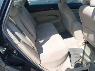 2005 Toyota Prius z VIN JTDKB20U953001557, wystawiony jako IAAI lot #42409183 z przebiegiem 179 292 mil mil oraz . Historia ofert i sprzedaży dostępna na DreamBid. Obrazek 8.