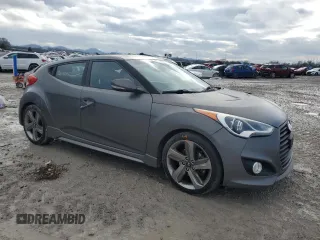 2014 Hyundai Veloster Turbo with VIN KMHTC6AE5EU182601, listed as a Copart auction lot 85443464 with 106,941 mi miles and Clean Title. Bid and sale history available at carsss.com. Image 4.