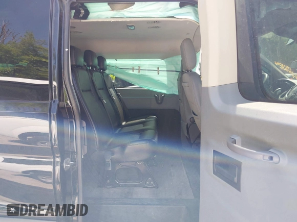 2017 Ford Transit XL z VIN 1FBZX2ZM3HKA20753, wystawiony jako IAAI lot #42340639 z przebiegiem 322 450 mil mil oraz . Historia ofert i sprzedaży dostępna na DreamBid. Obrazek 8.