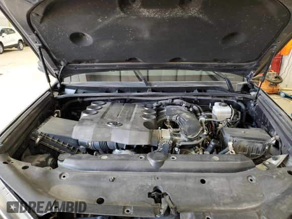2018 Toyota 4Runner SR5 with VIN JTEBU5JR7J5560461, listed as a Copart auction lot 52667485 with Not Provided miles and Clean Title. Bid and sale history available at DreamBid. Image 12.