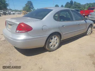 2005 Ford Taurus SEL with VIN 1FAFP56U55A294273, listed as a IAAI auction lot 42014341 with 83,800 mi miles. Bid and sale history available at carsss.com. Image 4.