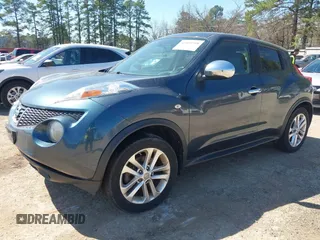 2014 Nissan Juke S with VIN JN8AF5MV9ET483956, listed as a IAAI auction lot 41803318 with 118,221 mi miles. Bid and sale history available at carsss.com. Image 2.