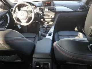 2017 BMW 3 Series 340i xDrive with VIN WBA8B7C59HK806459, listed as a Copart auction lot 82413934 with 60,421 mi miles and Salvage Title. Bid and sale history available at carsss.com. Image 8.