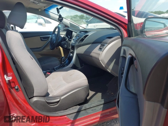 2016 Hyundai Elantra SE z VIN 5NPDH4AE6GH728494, wystawiony jako IAAI lot #42444583 z przebiegiem 100 824 mil mil oraz . Historia ofert i sprzedaży dostępna na DreamBid. Obrazek 5.