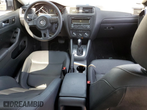 2012 Volkswagen Jetta SE with VIN 3VWDP7AJXCM365667, listed as a Copart auction lot 60317735 with 82,723 mi miles and Salvage title. Bid and sale history available at DreamBid. Image 8.