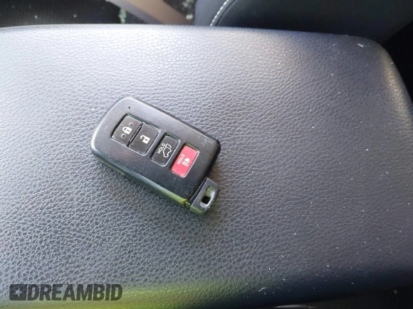 2018 Toyota RAV4 XLE with VIN JTMWFREV8JJ157496, listed as a IAAI auction lot 42249948 with 64,767 mi miles and . Bid and sale history available at DreamBid. Image 11.