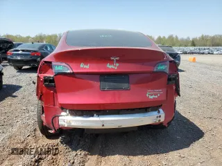 2025 Tesla Model Y Long Range z VIN 7SAYGDEE4SF260712, wystawiony jako Copart lot #54208975 z przebiegiem 1054 mil mil oraz Szkoda całkowita • Salvage title. Historia ofert i sprzedaży dostępna na DreamBid. Obrazek 6.