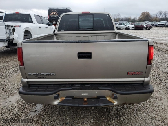 2002 GMC Sonoma SLS with VIN 1GTCS19W528206102, listed as a Copart auction lot 80454554 with 86,511 mi miles and Salvage Title. Bid and sale history available at carsss.com. Image 6.