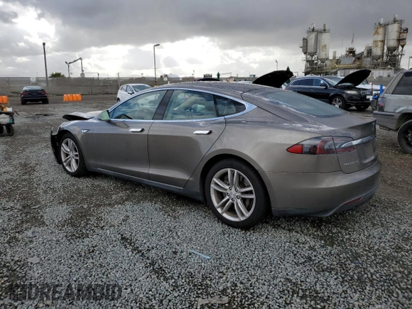 2015 Tesla Model S 85D with VIN 5YJSA1H26FF096714, listed as a Copart auction lot 51710505 with 83,119 mi miles and Salvage Title. Bid and sale history available at carsss.com. Image 2.