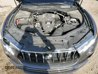 2019 Maserati Levante S z VIN ZN661YUA0KX317598, wystawiony jako Copart lot #54127435 z przebiegiem Nie podano mil oraz Szkody całkowita. Historia ofert i sprzedaży dostępna na DreamBid. Obrazek 12.