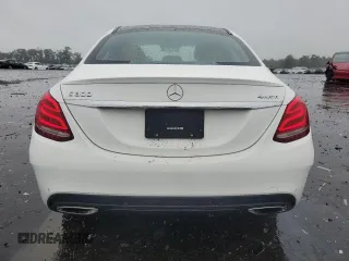 2016 Mercedes-Benz C 300 Luxury z VIN 55SWF4KB7GU142452, wystawiony jako Copart lot #58811165 z przebiegiem 86 683 mil mil oraz Szkoda całkowita • Salvage title. Historia ofert i sprzedaży dostępna na DreamBid. Obrazek 6.
