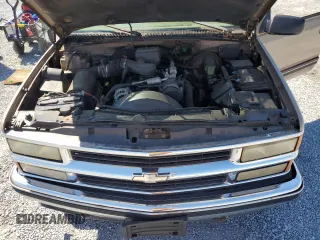 1997 Chevrolet Silverado 1500 with VIN 2GCEK19R6V1141478, listed as a Copart auction lot 50797925 with 274,288 mi miles and Salvage Title. Bid and sale history available at DreamBid. Image 11.