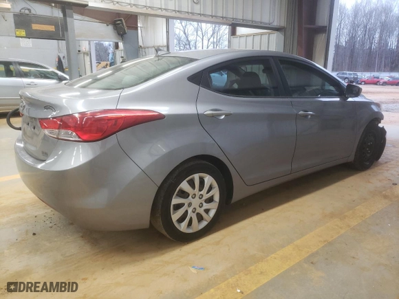 2013 Hyundai Elantra Limited with VIN KMHDH4AE2DU643519, listed as a Copart auction lot 85340834 with 206,363 mi miles and Salvage Title. Bid and sale history available at carsss.com. Image 3.