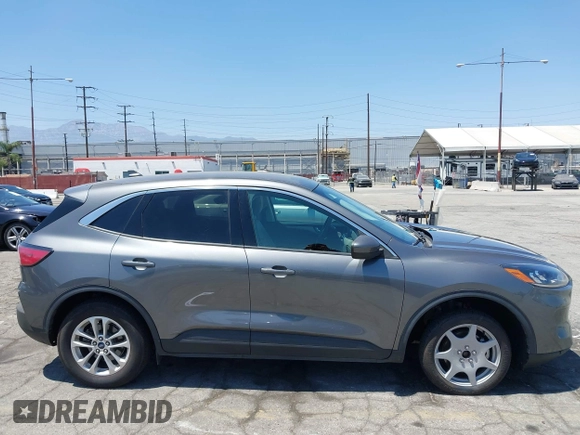 2021 Ford Escape SE with VIN 1FMCU9G65MUA38639, listed as a IAAI auction lot 42621442 with 105,737 mi miles and . Bid and sale history available at DreamBid. Image 13.