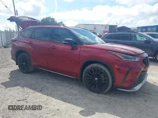 2024 Toyota Highlander LE z VIN 5TDKDRAH8RS547095, wystawiony jako IAAI lot #42246166 z przebiegiem 15 097 mil mil oraz . Historia ofert i sprzedaży dostępna na DreamBid. Obrazek 1.