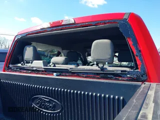 2015 Ford F-150 XLT with VIN 1FTEW1EG4FFA52284, listed as a IAAI auction lot 41894358 with 106,170 mi miles and . Bid and sale history available at carsss.com. Image 18.