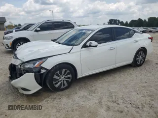 2020 Nissan Altima S with VIN 1N4BL4BV0LC220912, listed as a Copart auction lot 60668205 with 145,299 mi miles and Salvage title. Bid and sale history available at DreamBid. Image 1.