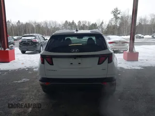 2024 Hyundai Tucson SEL with VIN 5NMJBCDE2RH424685, listed as a IAAI auction lot 41524218 with 10,481 mi miles and . Bid and sale history available at DreamBid. Image 17.