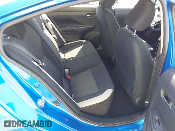 2022 Nissan Versa SV with VIN 3N1CN8EV5NL840421, listed as a IAAI auction lot 41645793 with 28,830 mi miles and . Bid and sale history available at DreamBid. Image 8.