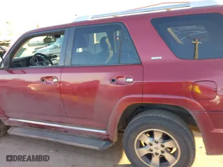 2011 Toyota 4Runner SR5 with VIN JTEZU5JR6B5017554, listed as a IAAI auction lot 41356165 with 212,014 mi miles. Bid and sale history available at carsss.com. Image 15.