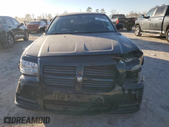 2008 Dodge Magnum z VIN 2D4FV47T78H112291, wystawiony jako Copart lot #42641135 z przebiegiem 140 048 mil mil oraz Szkoda całkowita • Salvage title. Historia ofert i sprzedaży dostępna na DreamBid. Obrazek 5.